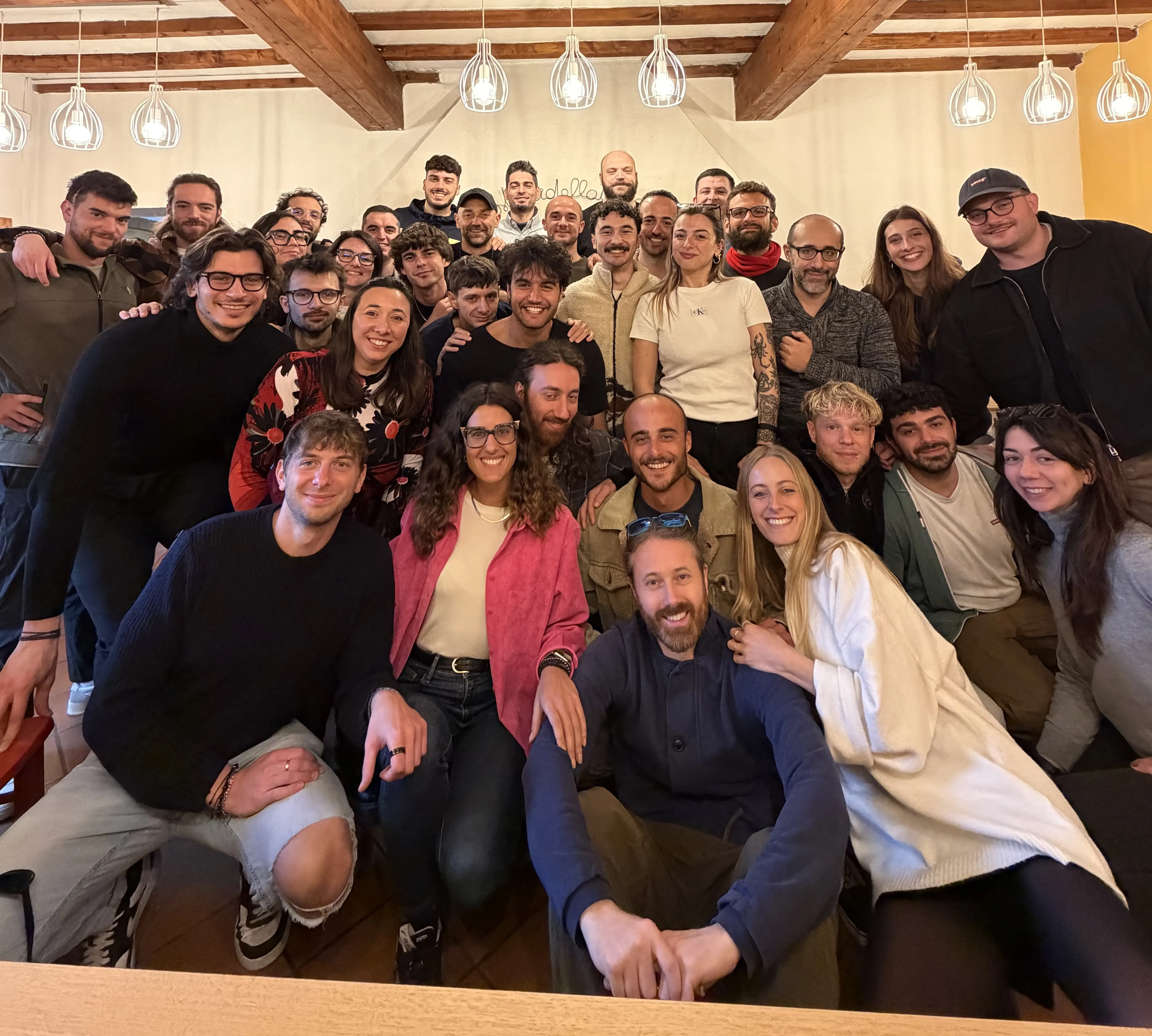 Connessioni autentiche tra i partecipanti di un CoLivers Meetup